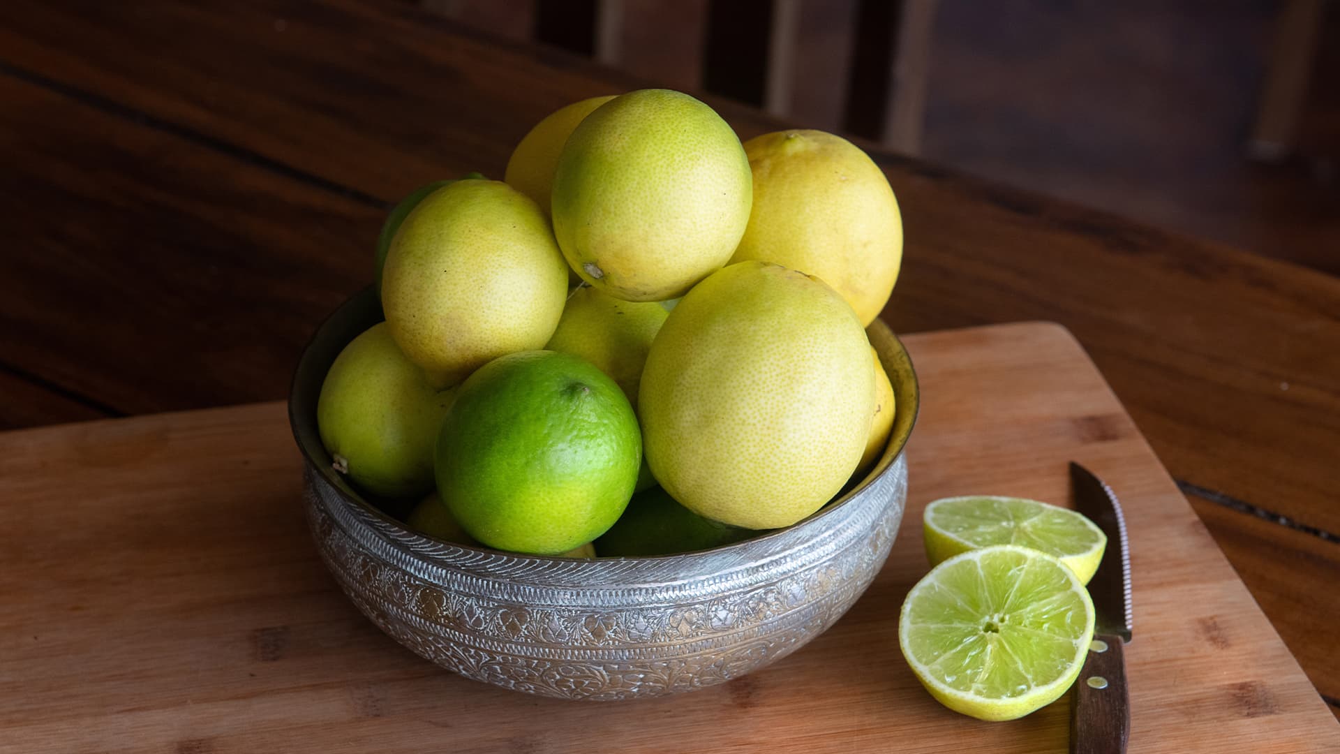 Fresh citrus preparation at Ocean Oasis